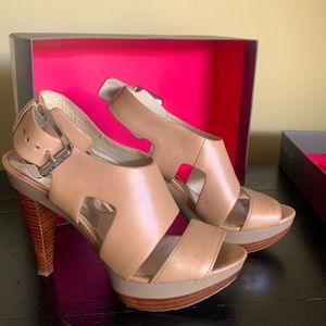 Micheal Kors Shoes, Size 6
